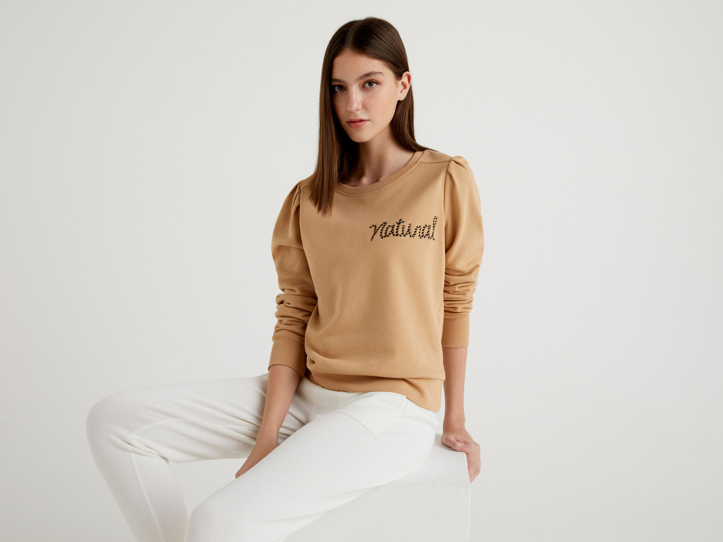 Sweatshirt in organic cotton with embroidery Women image number 3